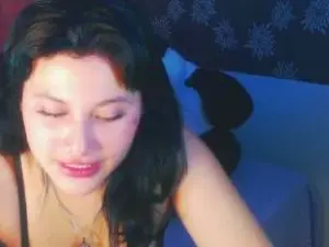 EvaBraunn  live sex cam