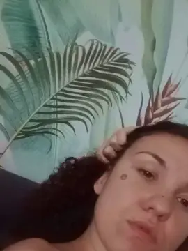 Unejeunebrat  live sex cam