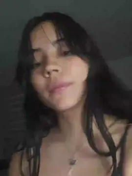 Valtini  live sex cam