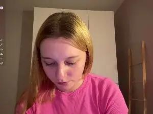 EvaEmbler  live sex cam