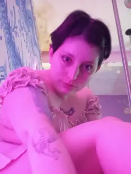 Luciabbtatuada  live sex cam