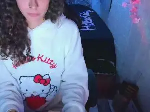 MartesBratty  live sex cam