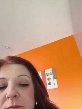 Gatitasalvaje74  live sex cam