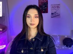 LexieVaka  live sex cam