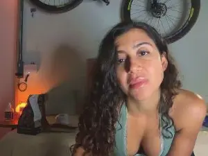 Deusaludovica  live sex cam