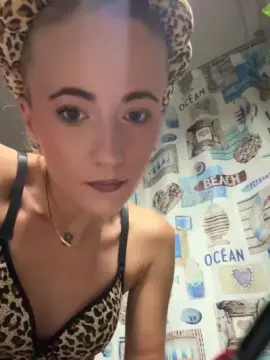 Mafiosa69_  live sex cam
