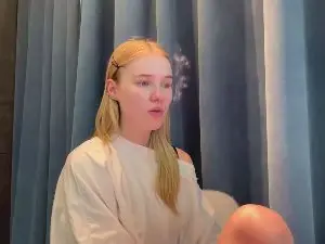 LilliamToo  live sex cam