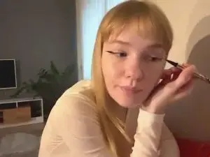LilliamToo  live sex cam