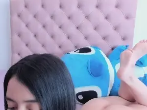 PrettyNicoole  live sex cam