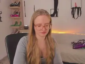 HottieNancy  live sex cam