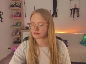 HottieNancy  live sex cam