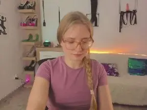 HottieNancy  live sex cam