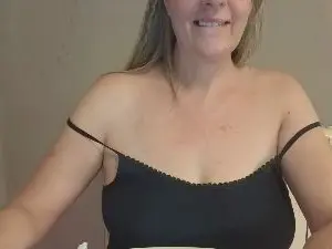 EMMABIONDA  live sex cam
