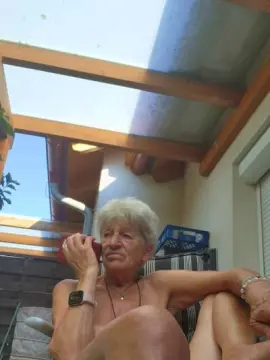 Reifedame59  live sex cam