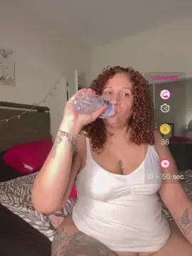 Ladycreamypr  live sex cam