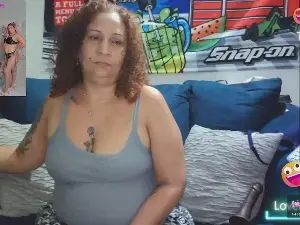 Ladycreamypr  live sex cam