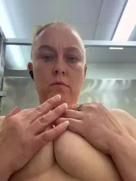Liccmedaddii  live sex cam