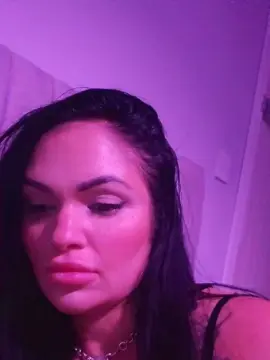 KandiHart  live sex cam