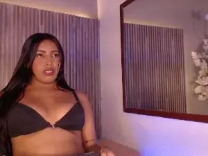 Naughty_Luna1  live sex cam