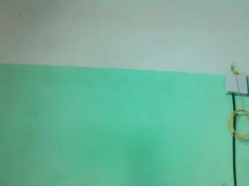 Tahiniah  live sex cam