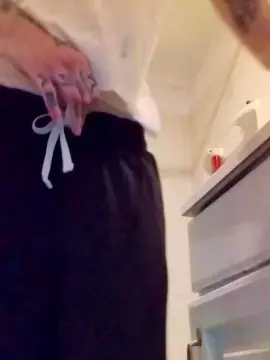 XcallmecrissX  live sex cam