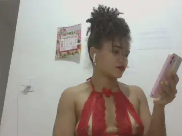 Larissa_model  live sex cam