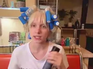 LavinaFyfe  live sex cam