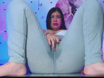 Sweetsin2u  live sex cam