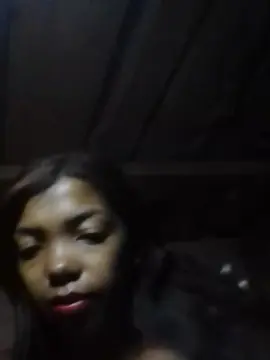 Mampionona94  live sex cam