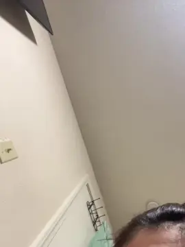 ThickNhorneyBi  live sex cam