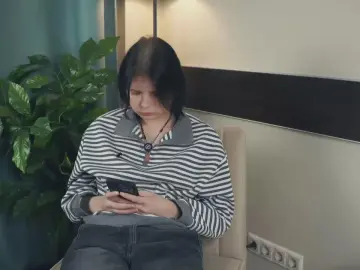 DorethaElway  live sex cam