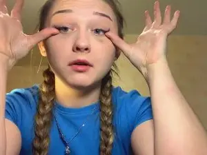 NenaKlave  live sex cam