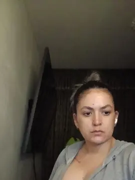 Ladykyhara  live sex cam