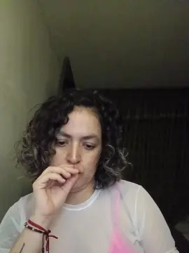 Ladykyhara  live sex cam