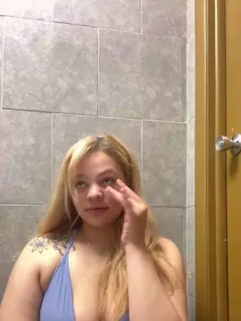 Sexxyypregoo200  live sex cam
