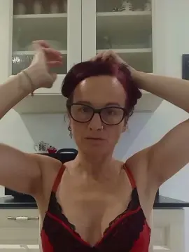 Elena9077  live sex cam