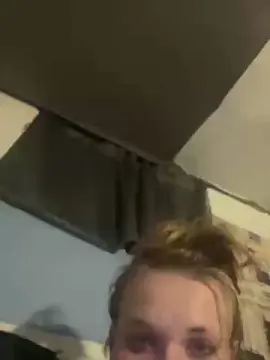 Imcumming31  live sex cam