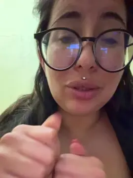 Isapekha  live sex cam