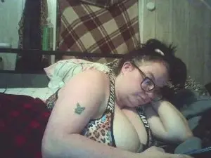 Lesbians2018  live sex cam
