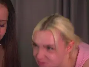 MaxineDeman  live sex cam