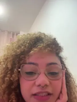 Nandafacefuck  live sex cam