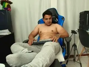 Couplee_horny  live sex cam