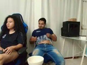 Couplee_horny  live sex cam