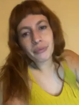 Redboxofpandora  live sex cam