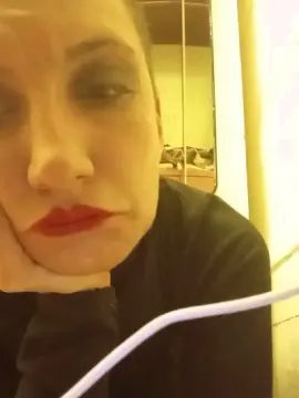 Dnbelladona  live sex cam