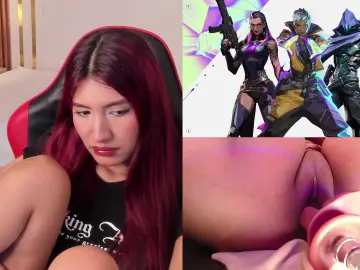 MiaVoss_  live sex cam