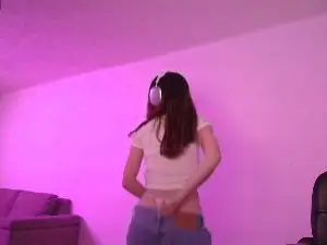 Alina_lee  live sex cam