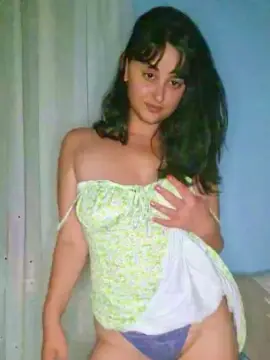 Iside34  live sex cam