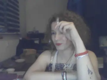Larissalovely  live sex cam