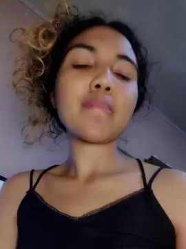 Mimi_sexy01  live sex cam